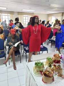 Its-a-HATS-Affair-brunch-gala-women-on-the-front-line-16