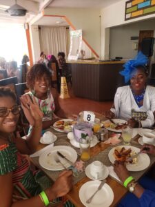 Its-a-HATS-Affair-brunch-gala-women-on-the-front-line-3